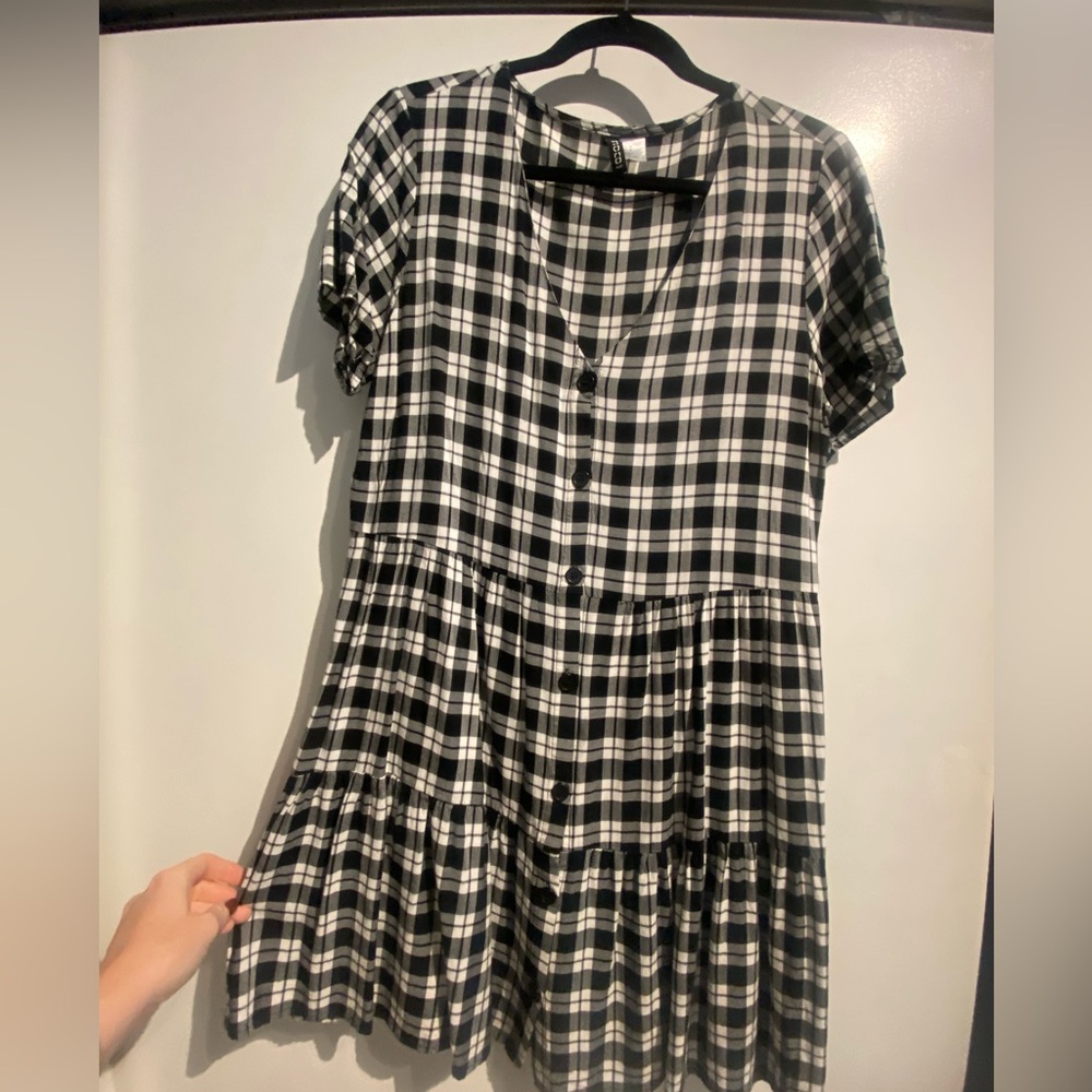 H&M Divided gingham babydoll dress